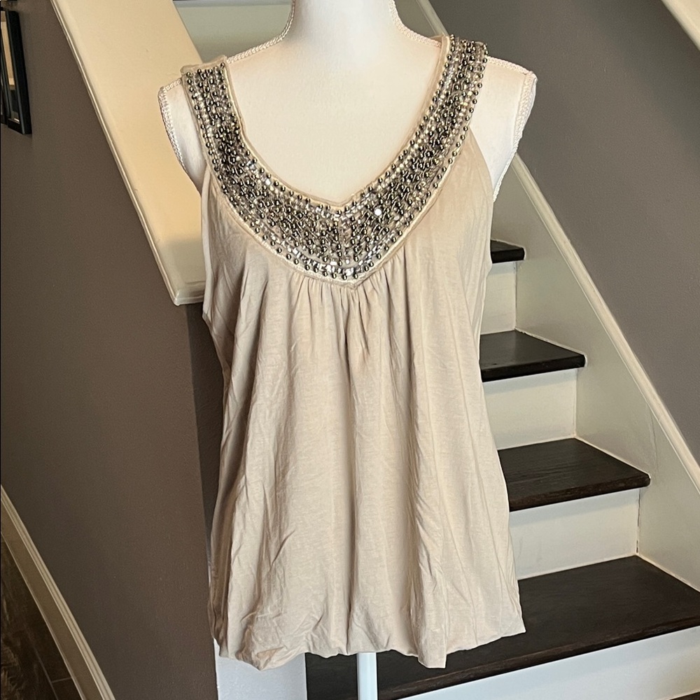 Alfani Embellished Beige Sleeveless Top. Beautifully seamed on Bead work New L
